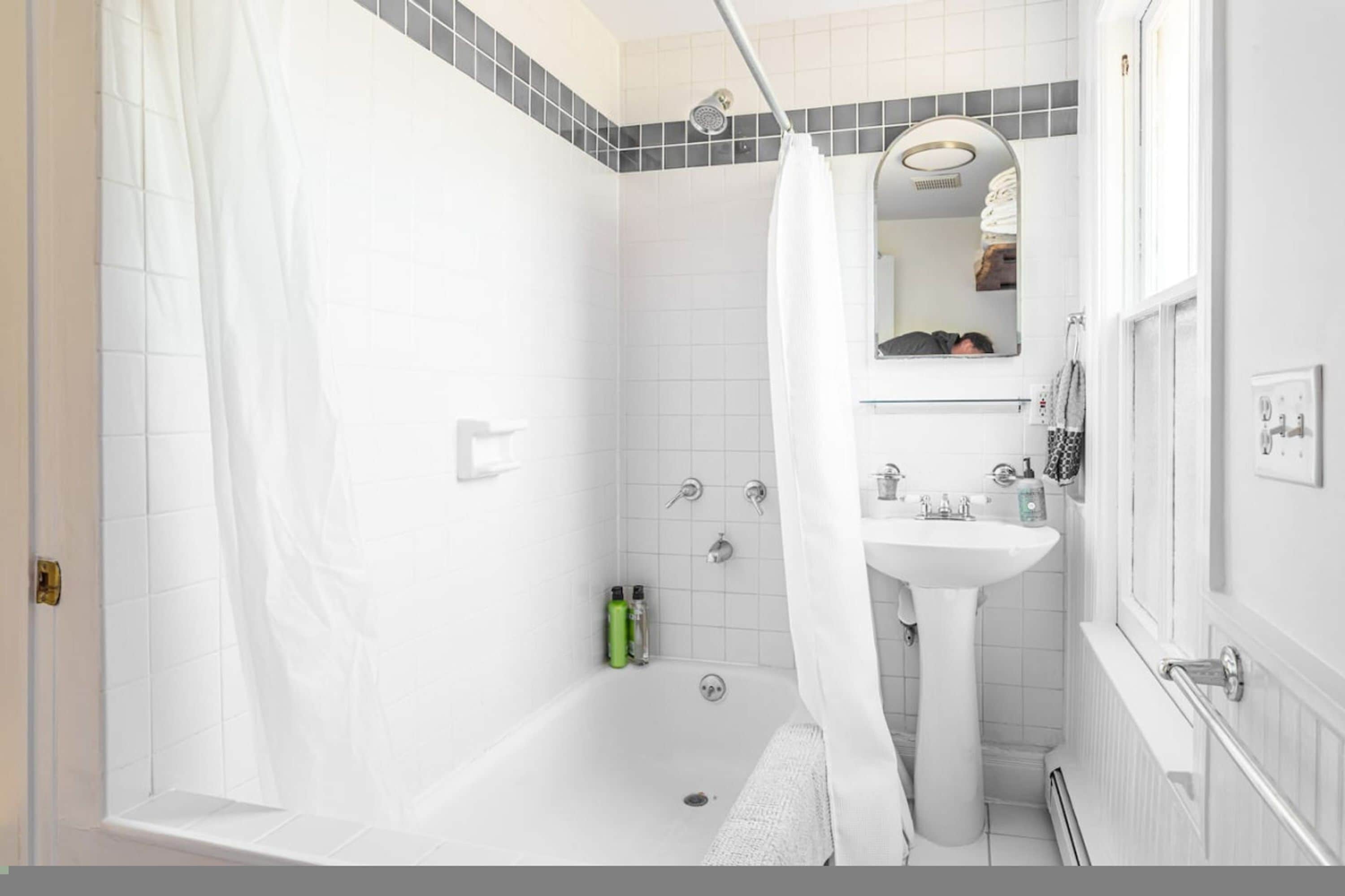 House | Bathroom