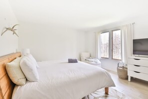 House, Smoking | 4 bedrooms - Hunter Mountain Ski House - Tesla Charger (Hunter)