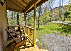 House, Smoking | Terrace/patio - Hunter Mountain Ski House - Tesla Charger (Hunter)