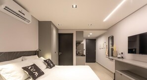 Estudio básico | Wifi gratis y ropa de cama 