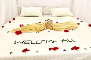1 chambre, literie fournie