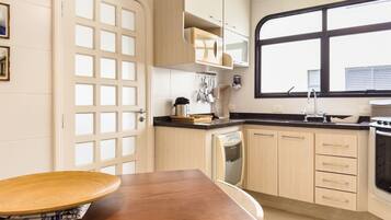 Lägenhet | Eget kök