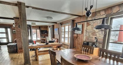 LAKE HOUSE