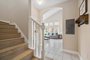 Interior - Near Disney! 192 Attractions! Free Amenity access! (Kissimmee)