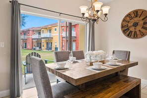 Dining - Near Disney! 192 Attractions! Free Amenity access! (Kissimmee)