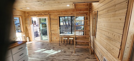 Interior. Tree House 1-bedroom cabin in Peyton with WiFi access