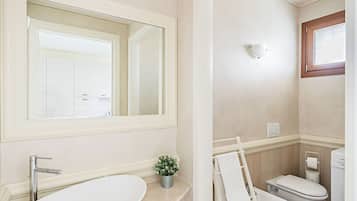 Apartemen Basic | Kamar mandi