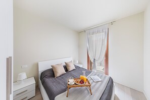 Leilighet – basic | 3 soverom, strykejern/-brett, wi-fi (inkludert) og sengetøy