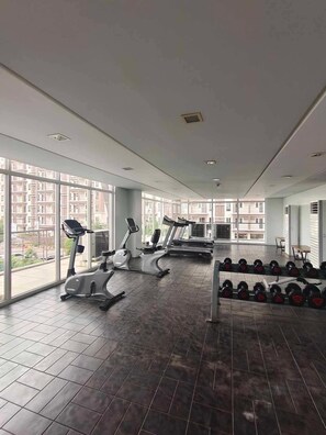 Room, 2 Bedrooms, Accessible, Balcony | Fitness studio - Room-nilaya Short Staycation (Quezon City)