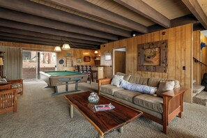 TV connectée, cheminée