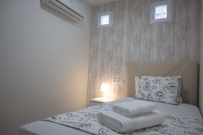 2 chambres, fer et planche à repasser, Wi-Fi gratuit