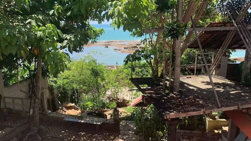 Setiba/Guarapari Beach Bungalow "Tree House"