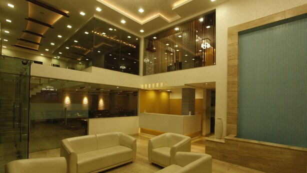Quầy tiếp tân