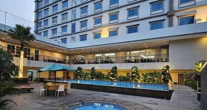 D'Primahotel Kualanamu Medan Formerly Prime Plaza Hotel