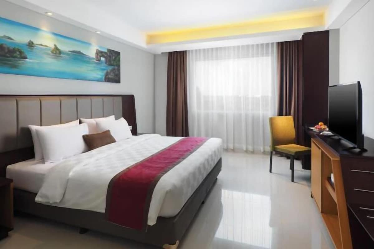 Tempat tidur bayi