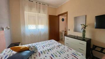 1 camera, Wi-Fi, lenzuola