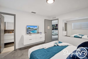 House (1 Bedroom) | Interior