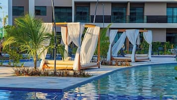 Piscina externa