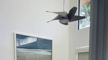 2 slaapkamers, een strijkplank/strijkijzer, gratis wifi, beddengoed