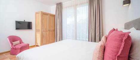 11 soveværelser, strygejern/strygebræt, Wi-Fi, sengetøj