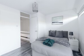 2 chambres, bureau, fer et planche à repasser, Wi-Fi