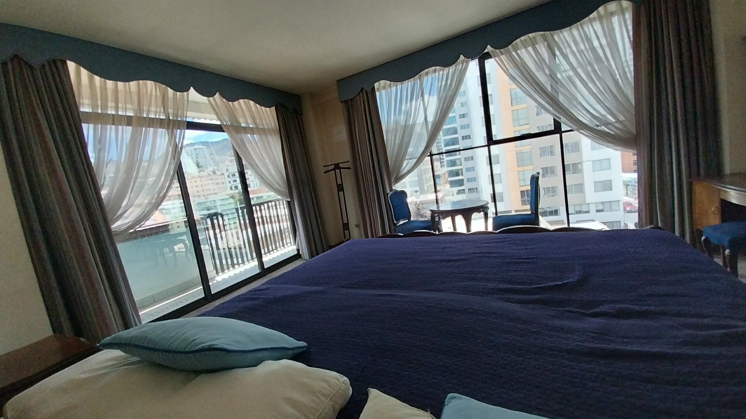 4 habitaciones, wifi y ropa de cama 