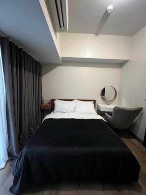 1 slaapkamer, een bureau, een strijkplank/strijkijzer, gratis wifi