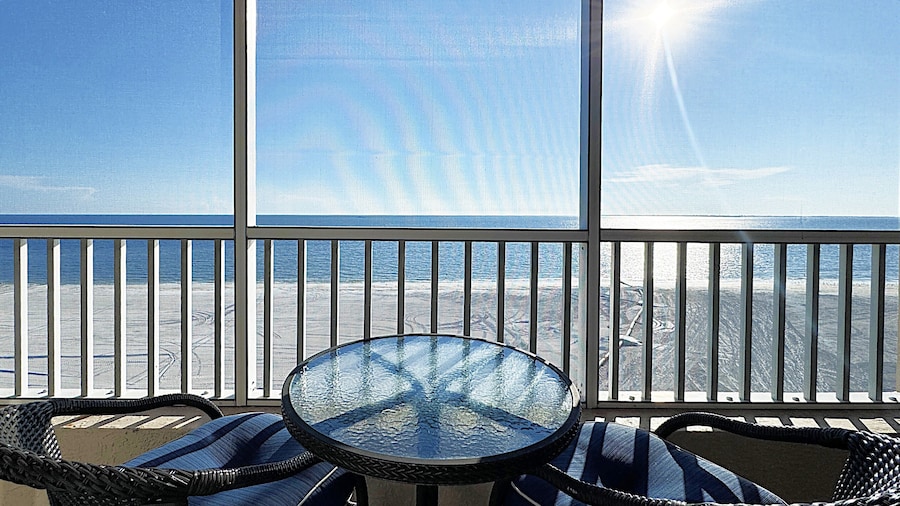 Casa Playa Beach Resort