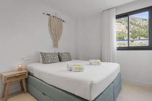 Room - Viva la Vida | sea views - pool - terrace (Fuengirola)