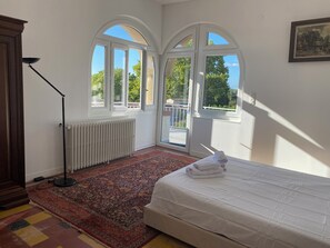 6 soverom, wi-fi og sengetøy