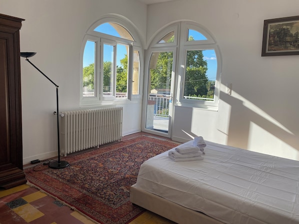 6 chambres, Wi-Fi, literie fournie