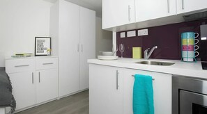 Private kitchen - Student Only The Cube Ealing (London)