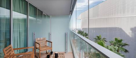 Estudio, balcón | Balcón