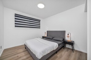 3 bedrooms, WiFi, bed sheets