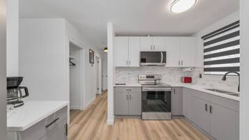 Microwave, oven, stovetop, dishwasher