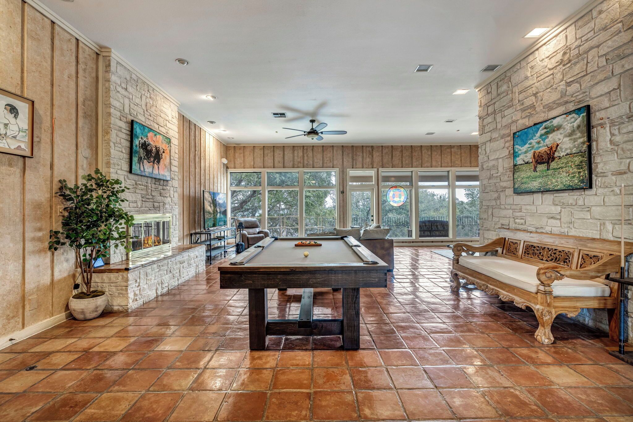 Game room