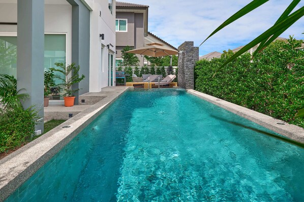 Pool - 15min to Kata, 7min to closest beach - new pool villa
(Chalong)