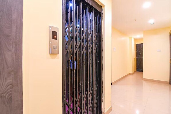 Elevator