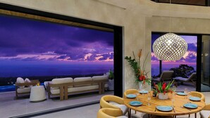 Interior - Luxury Villa, Panoramic Whale Tail & Ocean Views (Bahia Ballena)