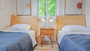 2 多间卧室、熨斗/熨衣板、WiFi、床单