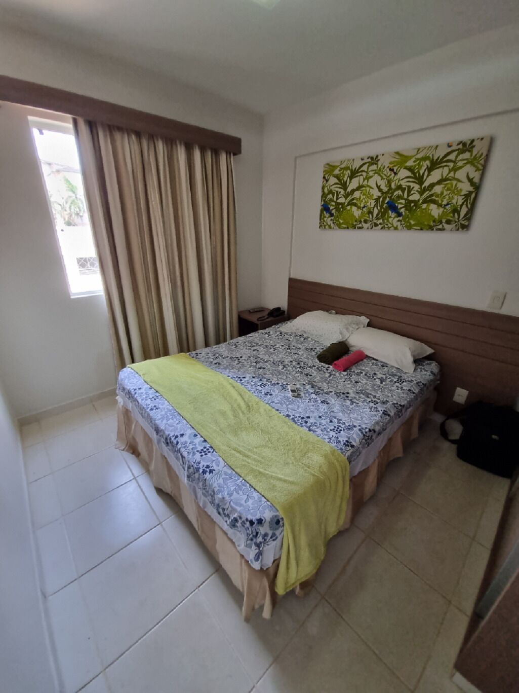 Suíte standard, para não fumantes, cozinha americana | 1 quarto, escrivaninha, cortinas blackout, Wi-Fi de cortesia