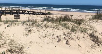 This gorgeous and cozy house is only 4 blocks from the best beach in the area!