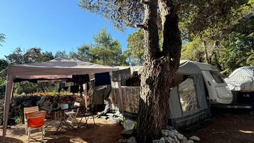 Shared Dormitory, 1 Bedroom, Smoking, Patio | Outdoor dining