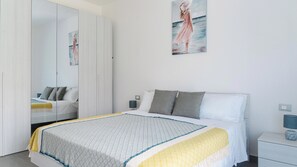 1 bedroom, iron/ironing board, bed sheets