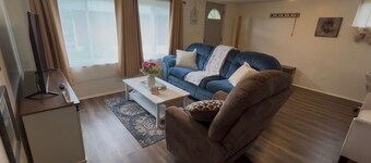 Charming 2-BR basement apartment, central to National Park, close to interstate