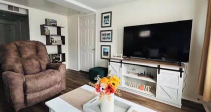 Charming 2-BR basement apartment, central to National Park, close to interstate