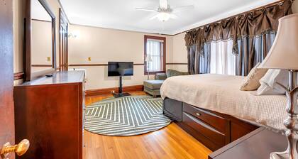 Spacious 5 BR house in the Historic Virginia Park District of Midtown Detroit.
