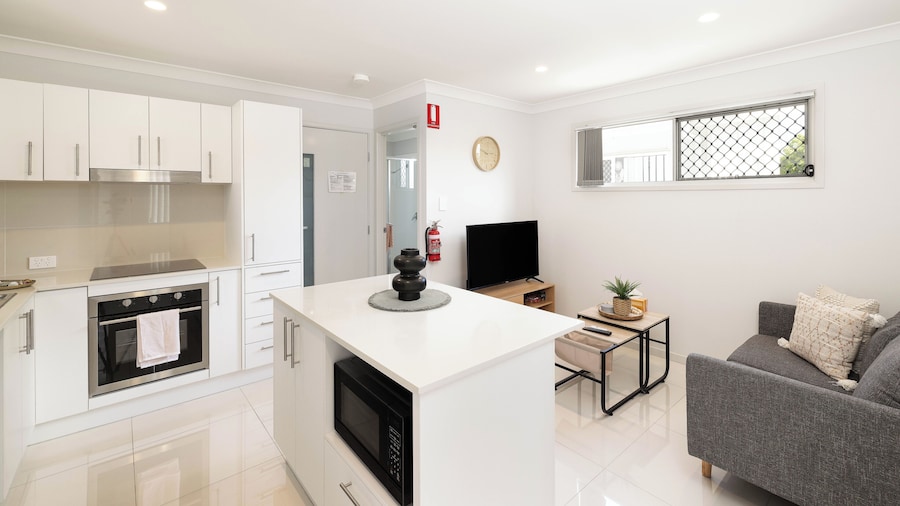 Smart Suites Self Check-in Apartments - 16 Freney