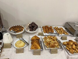 Desayuno buffet incluido todos los días 