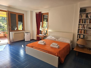1 habitación, cuna de viaje, wifi y ropa de cama 